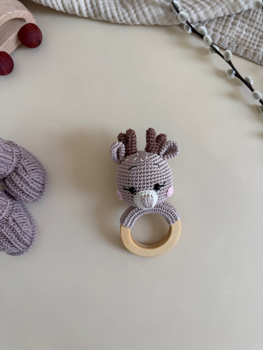 Handgemaakt rammelaar met bijtring - Reindeer